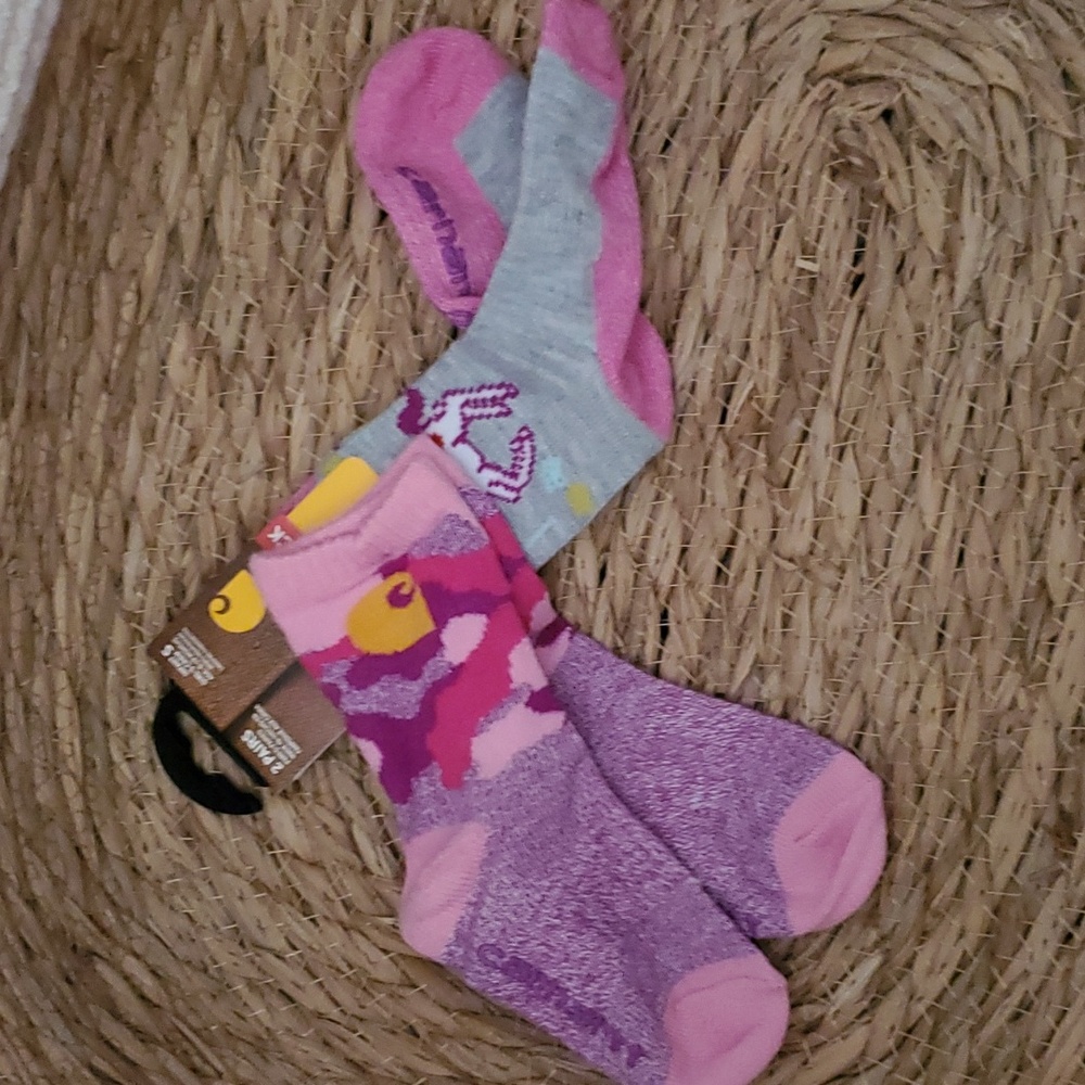 NWT Carhartt 2 pack girls gripper socks Brand New with tags